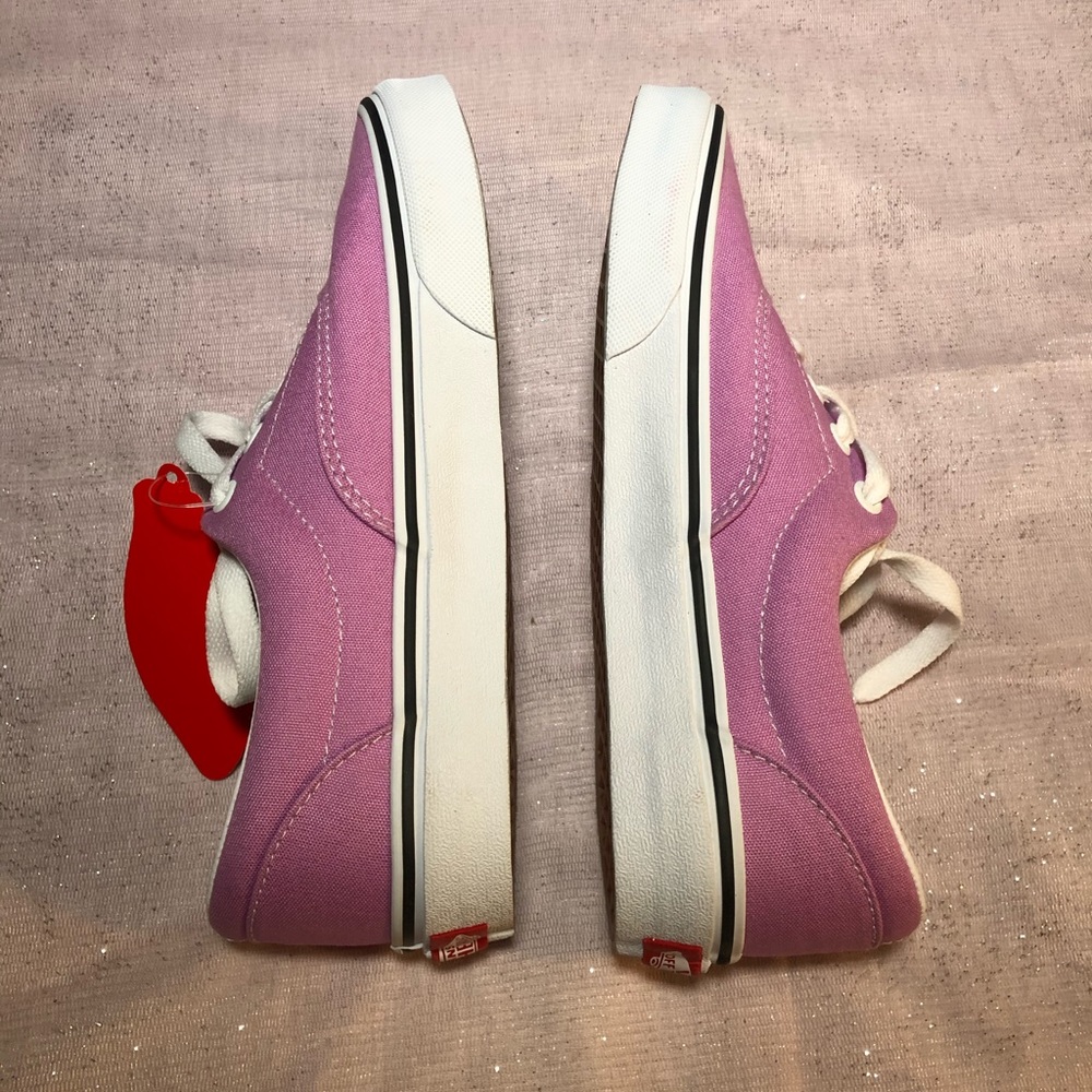 💜Vans 6.5💜 - Picture 4 of 8